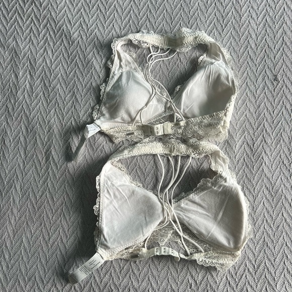 NWOT Gilly Hicks Bralette bundle of 5 - Picture 3 of 8